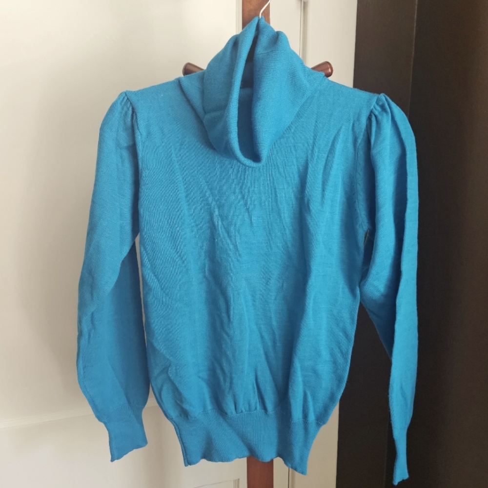 Vintage sweater